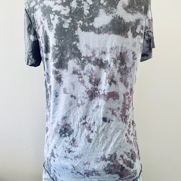 BKE Green Custom Bleach Dye Short Sleeve T Shirt - Picture 7 of 7
